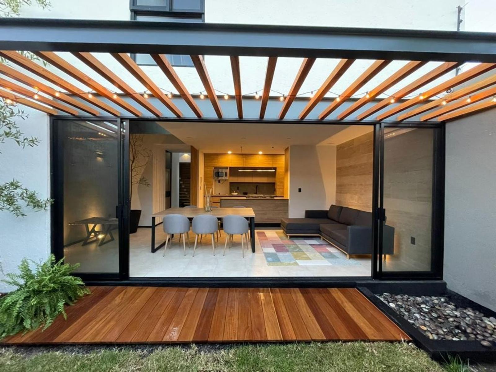 Estrena hermosa casa en una de las zonas mejor conectadas y mas seguras de Querétaro. — foto 3