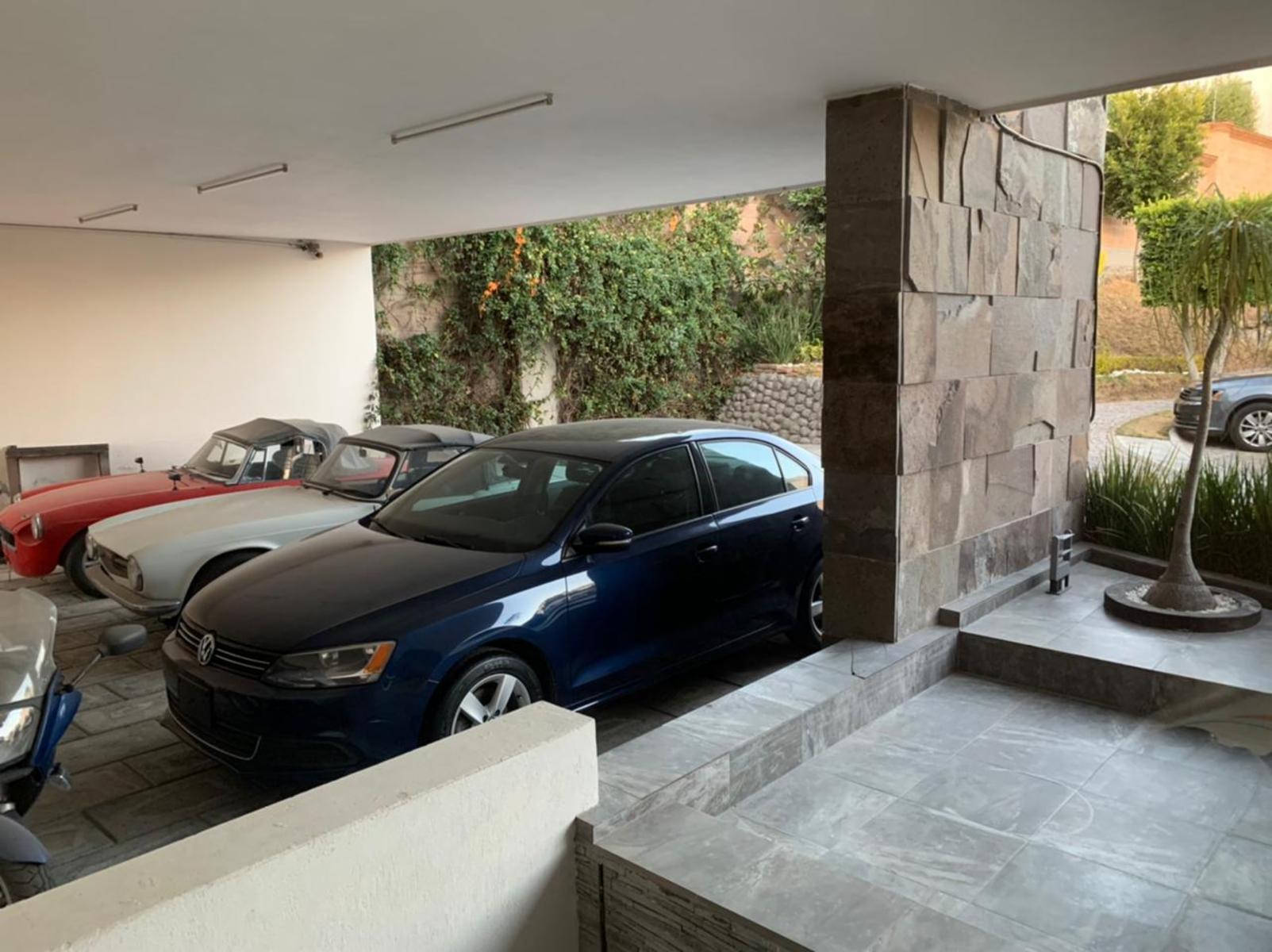 Venta casa 3 recamaras Parque Cairo Lomas de Angelopolis Puebla - 2