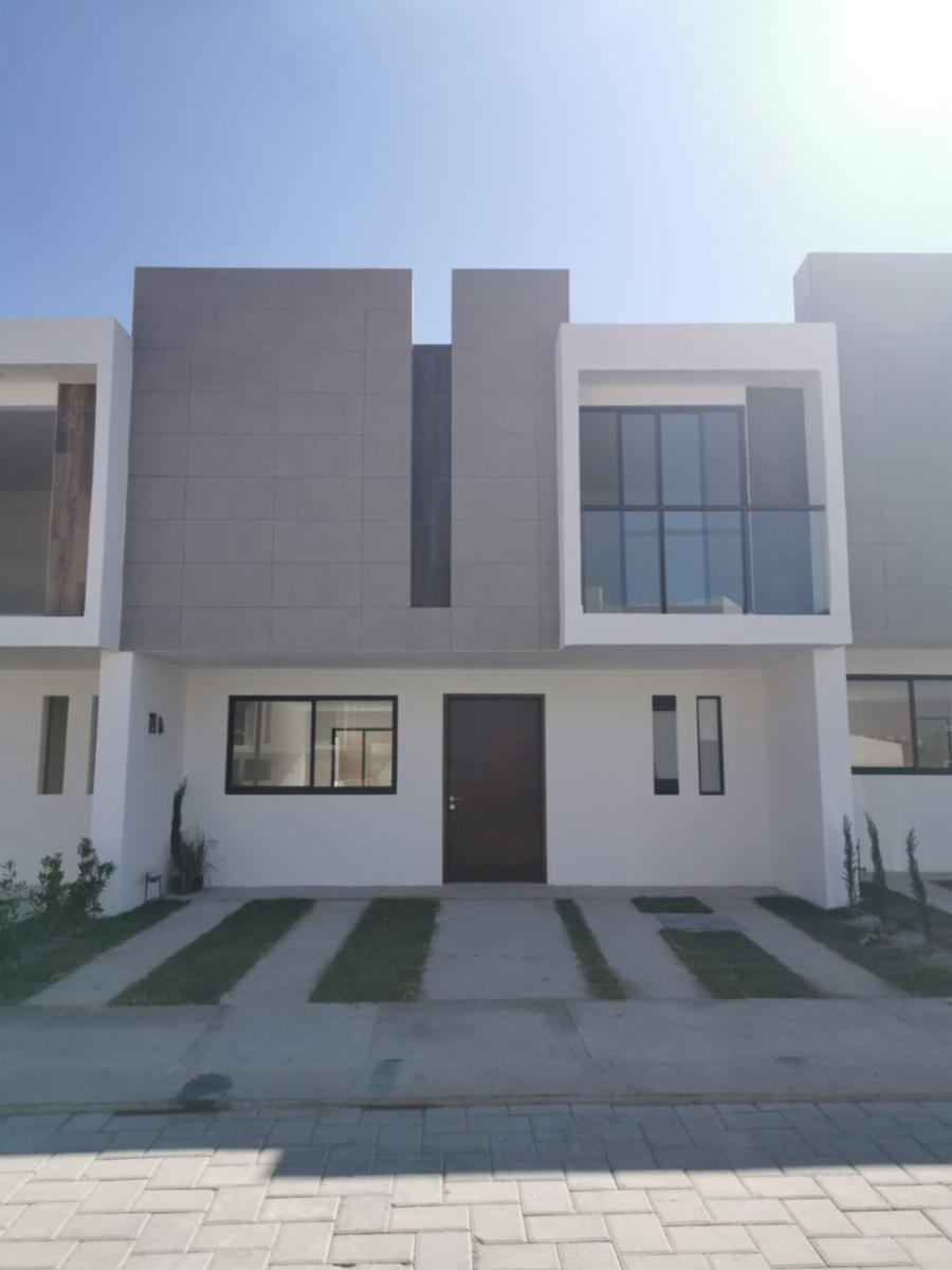 Venta casa 4 recamaras en Parque Ibiza Lomas de Angelópolis III Puebla - 2