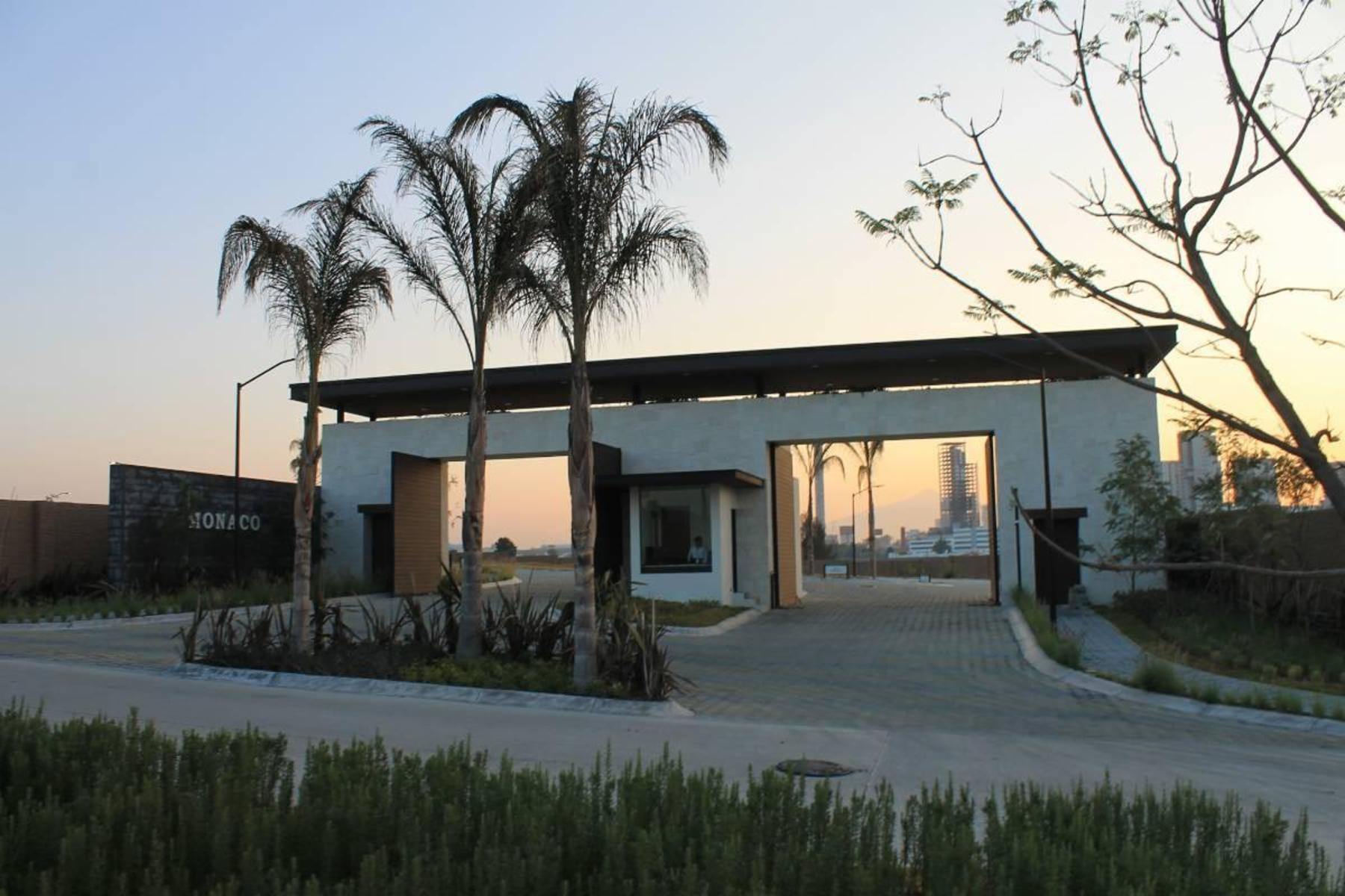 Venta Lote residencial en Parque Monaco Lomas de Angelopolis Puebla - 1