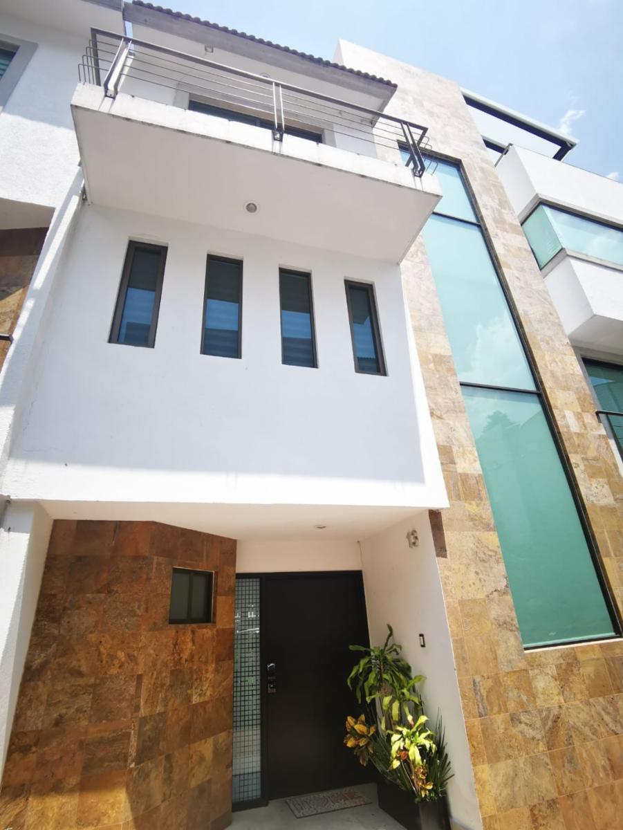 Venta casa 3 recamaras Point Hill Park Tepepan al Sur CDMX - 2