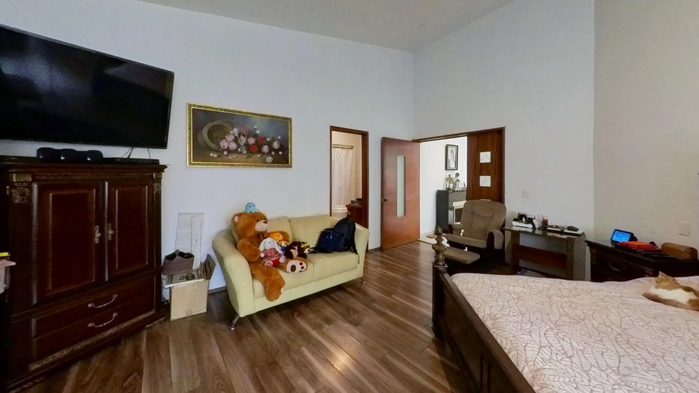 Hermosa y amplia residencia con bellos espacios verdes - 14
