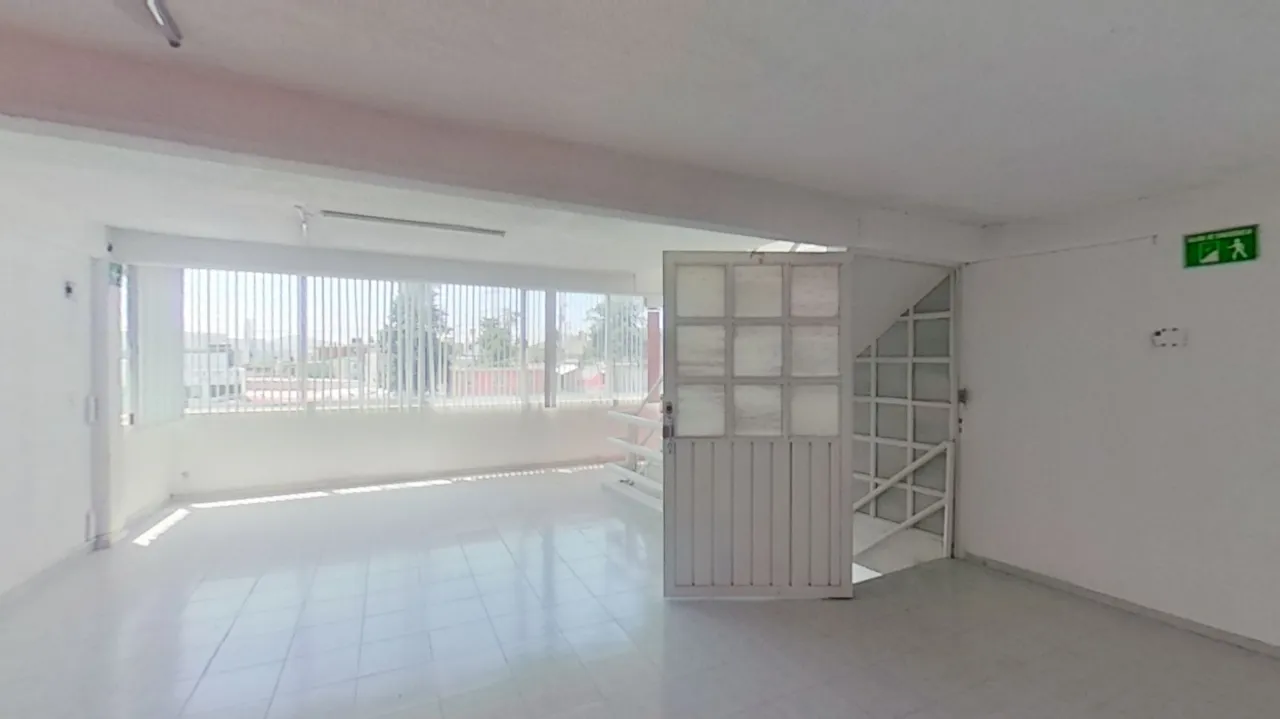 Edificio en zona Comercial - 17