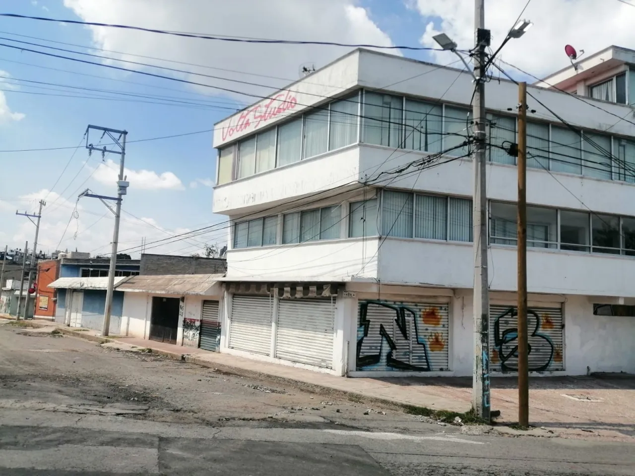 Edificio en zona Comercial - 3