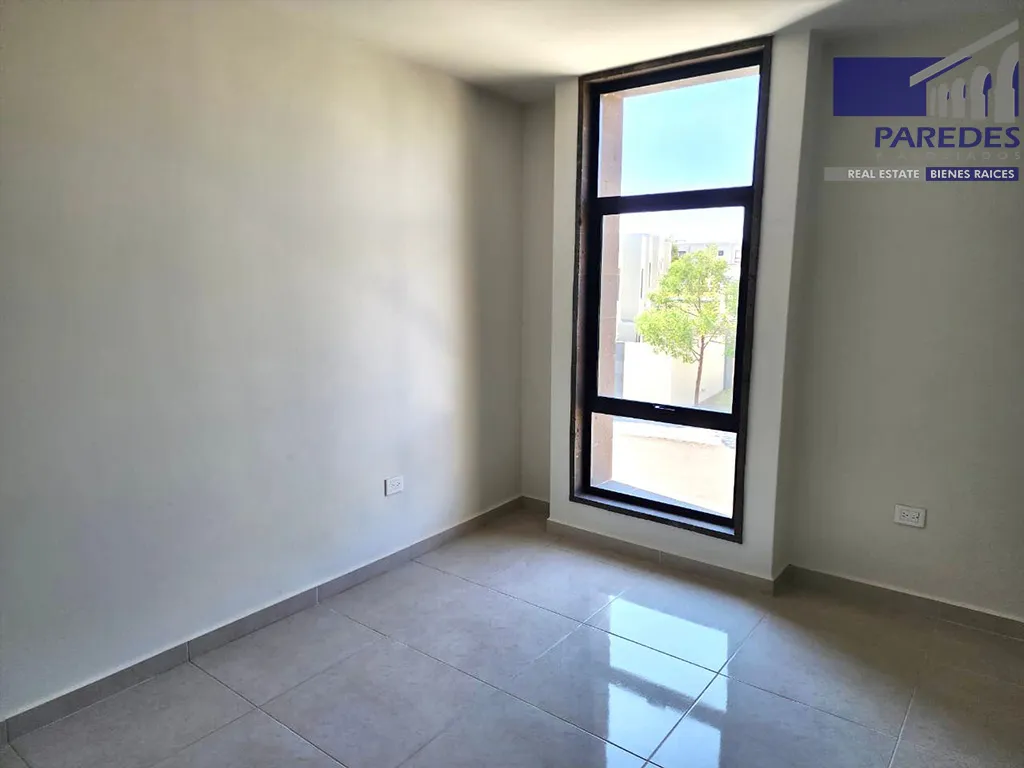 QC102 Casa en venta 4 recámaras Fraccionamiento Zakia El Marques Queretaro — foto 12