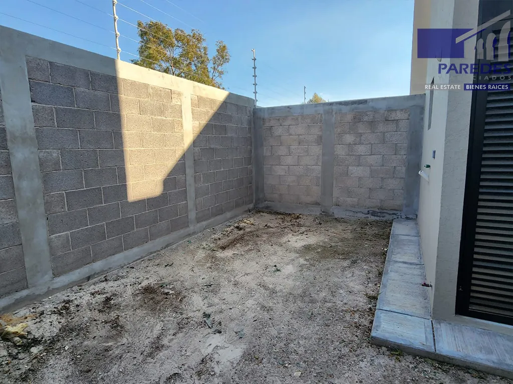 QC102 Casa en venta 4 recámaras Fraccionamiento Zakia El Marques Queretaro — foto 5