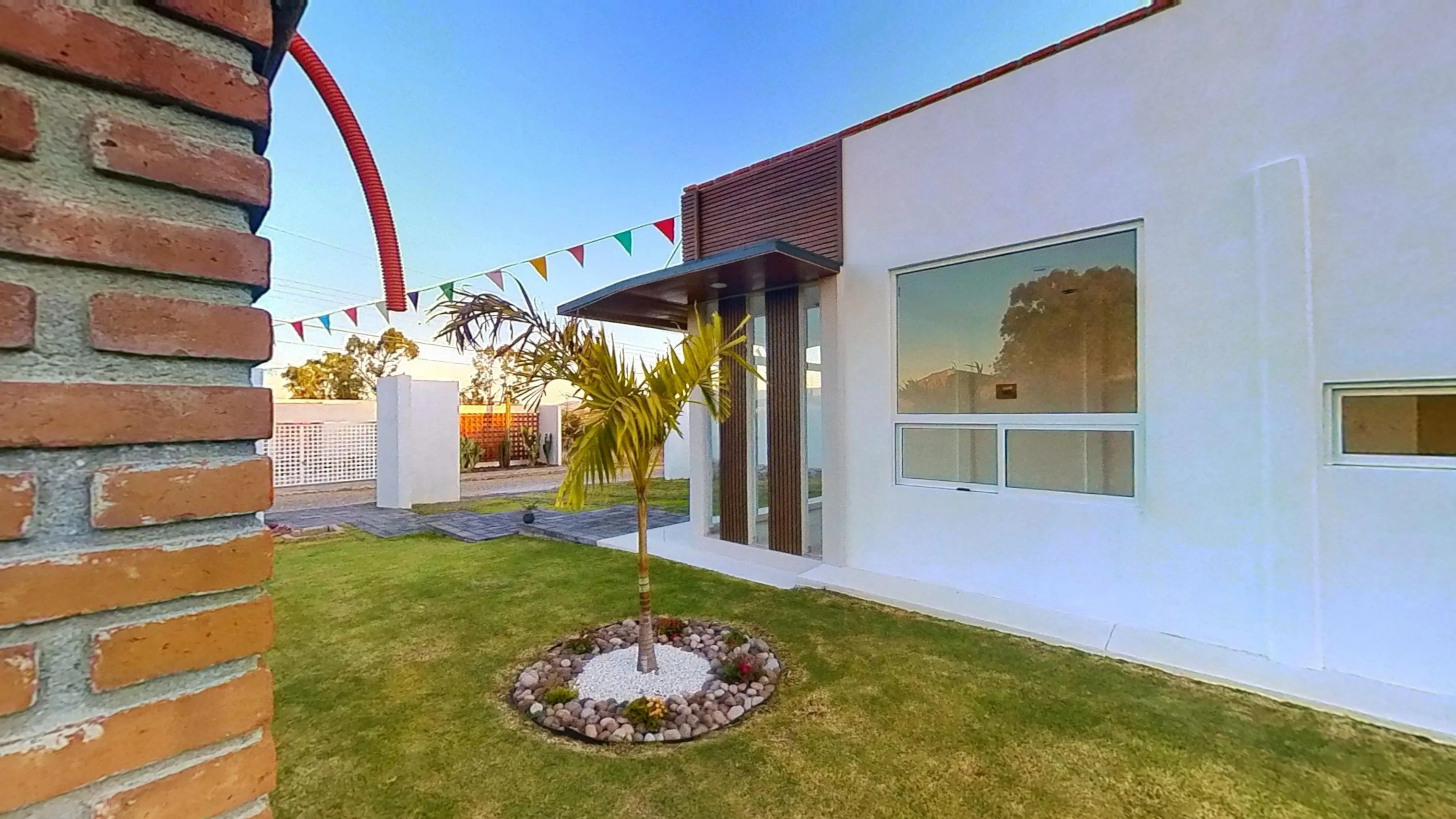 Residencia en esquina en Presa Escondida - 16