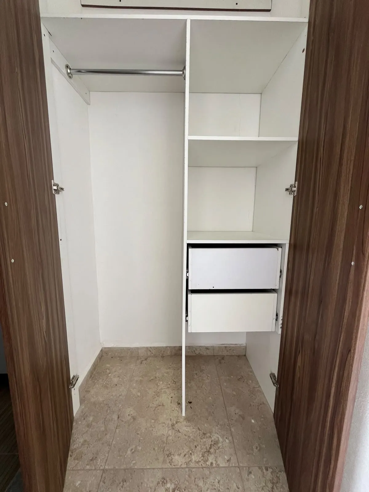 Residencia en esquina en Presa Escondida - 13