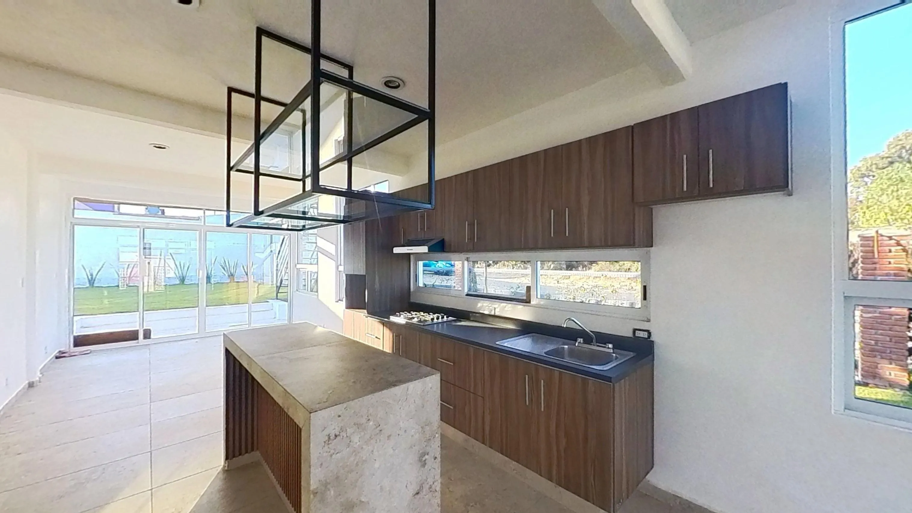 Residencia en esquina en Presa Escondida - 19
