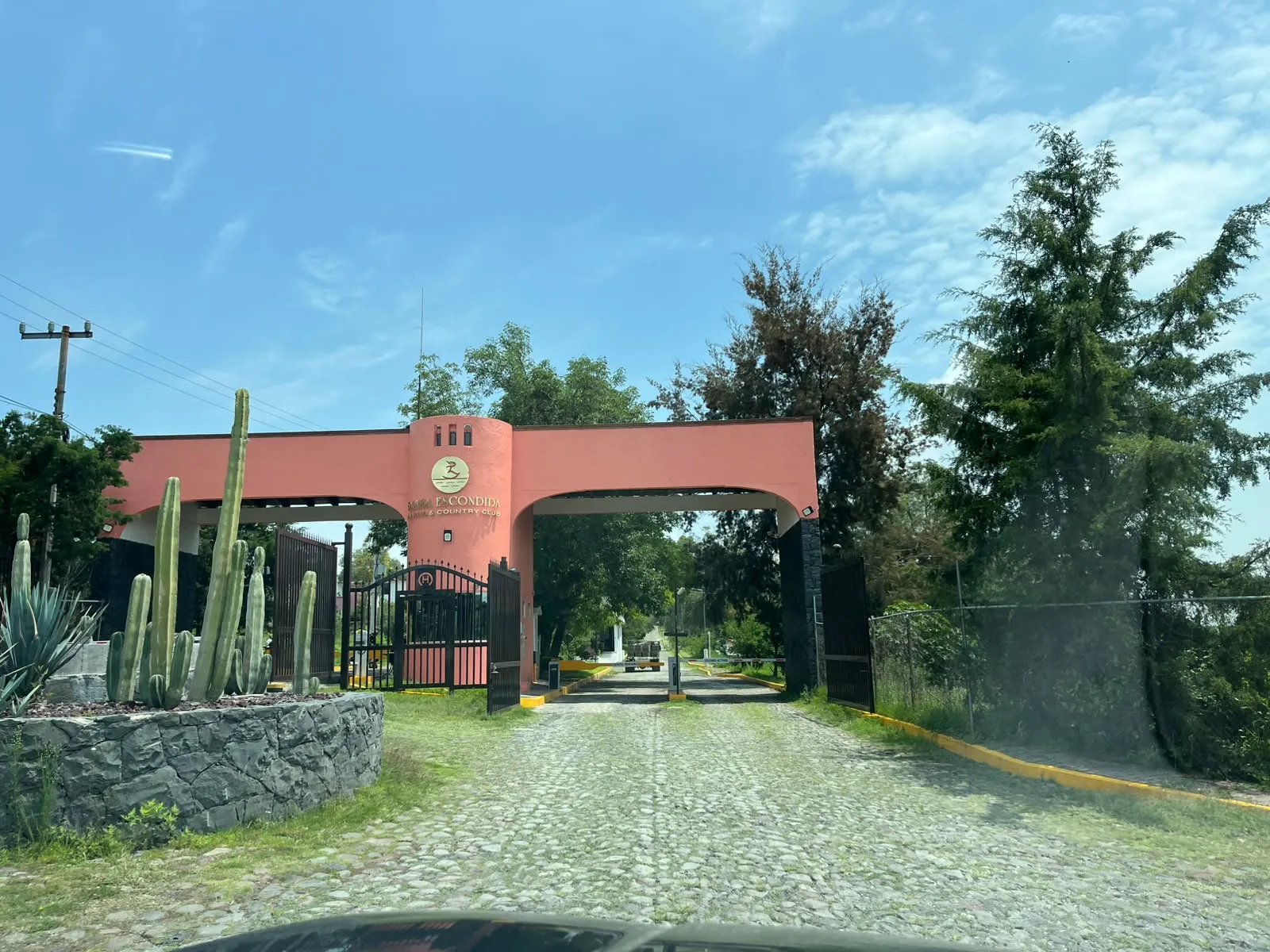 Residencia en esquina en Presa Escondida - 14