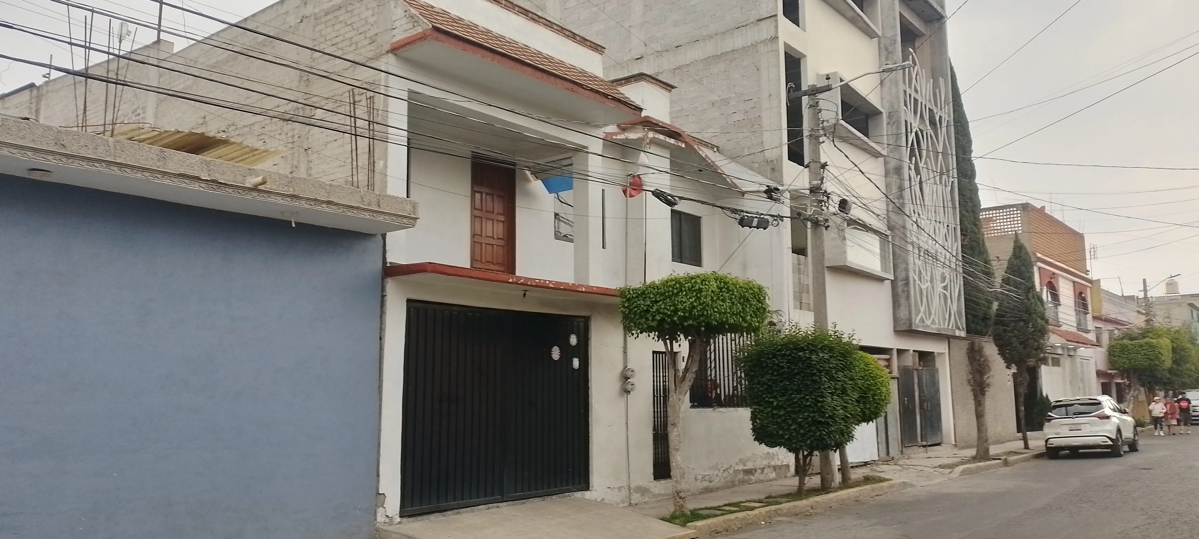 Las Águilas Netzahualcóyotl Edomex 3 niveles 7 recámaras — foto 2