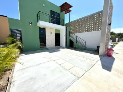Cara en Renta Residencial Andria