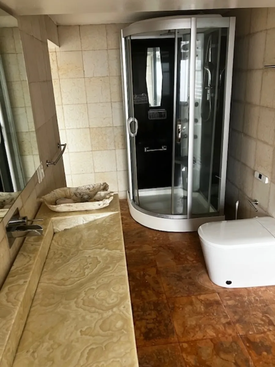 PRECIOSA CASA EN CONDOMINIO CON ACABADOS DE LUJO - 18