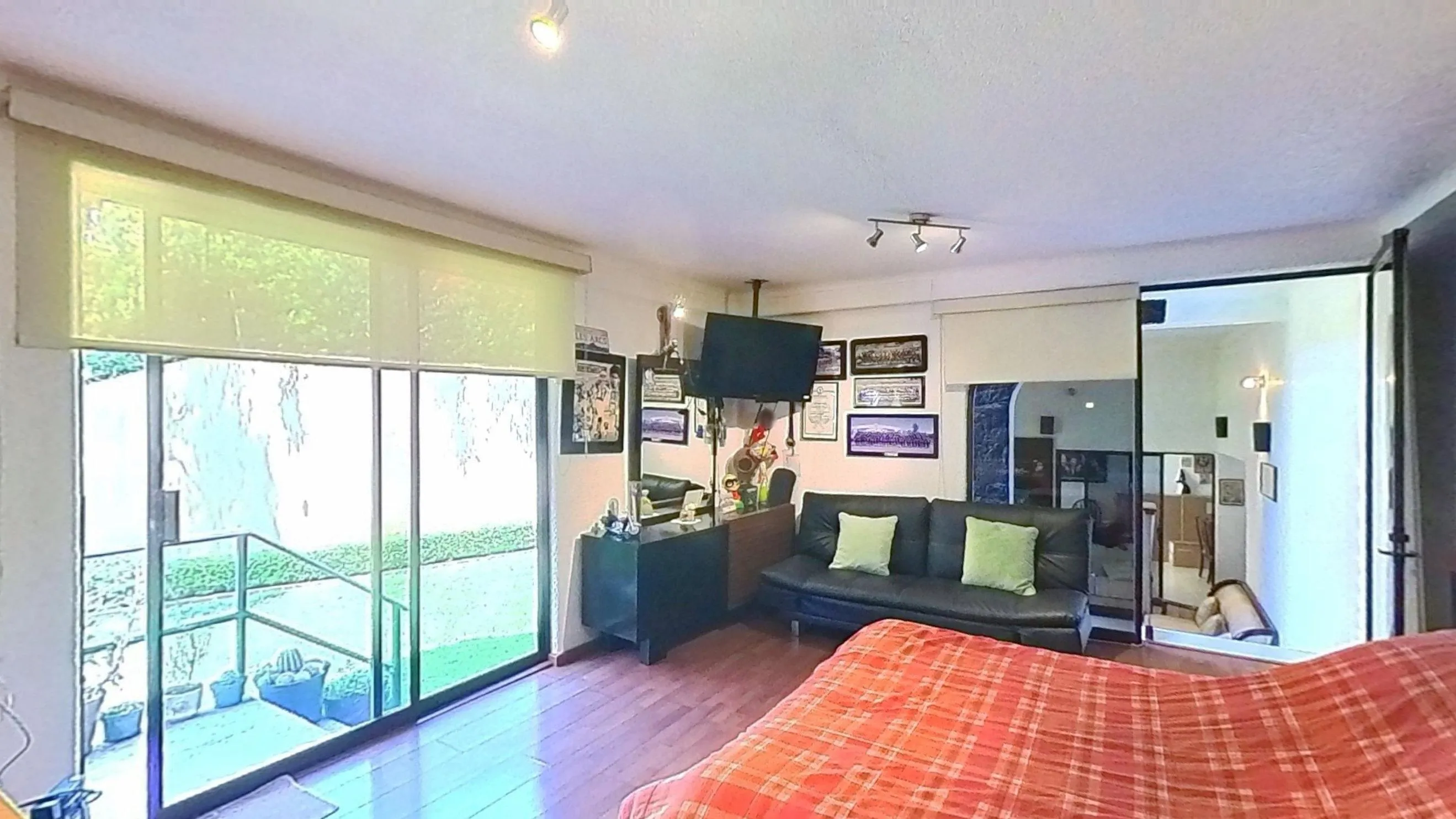 Hermosa residencia en calle cerrada en fraccionamiento - 20