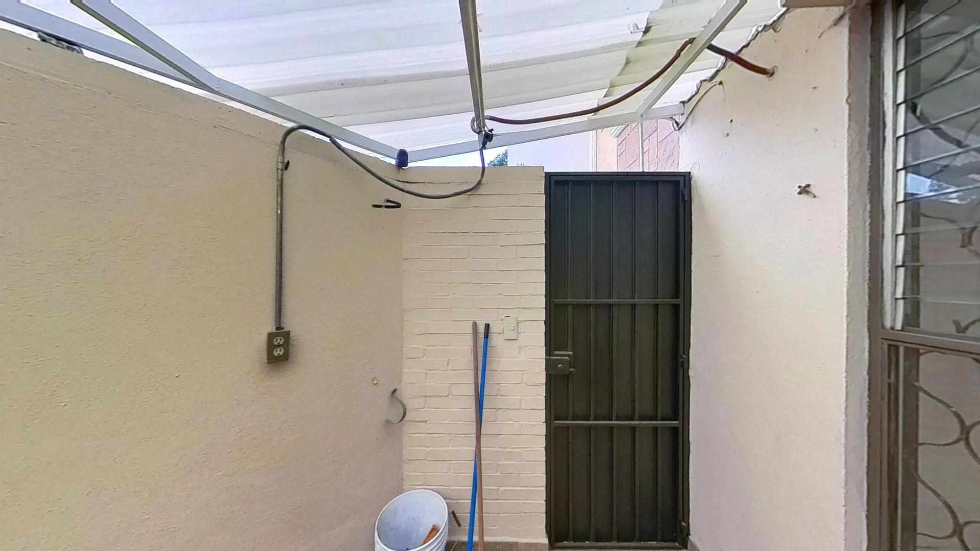 Hermosa residencia en zona exclusiva en Izcalli - 9