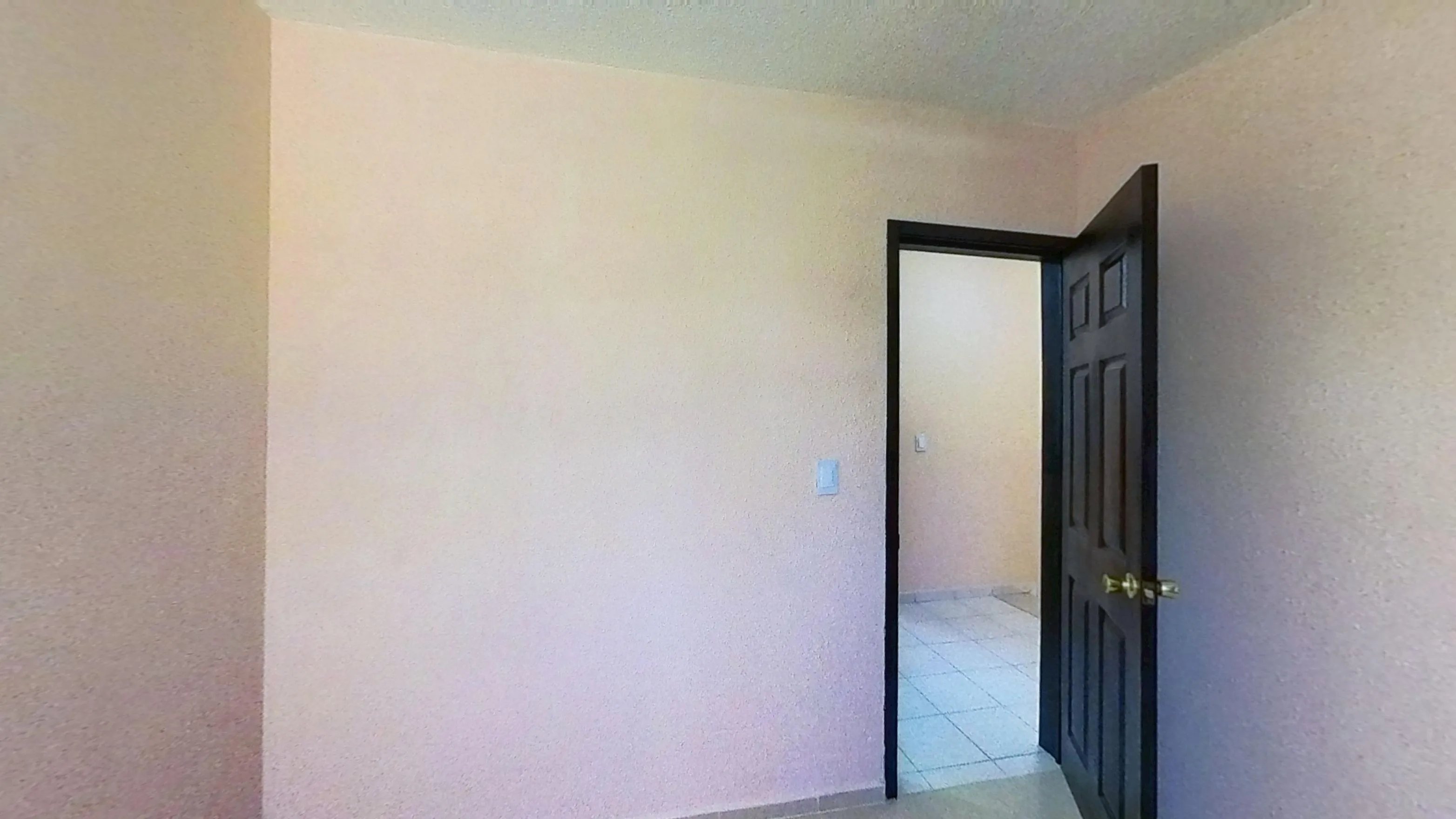 Amplísima casa en esquina en fraccionamiento seguro - 18