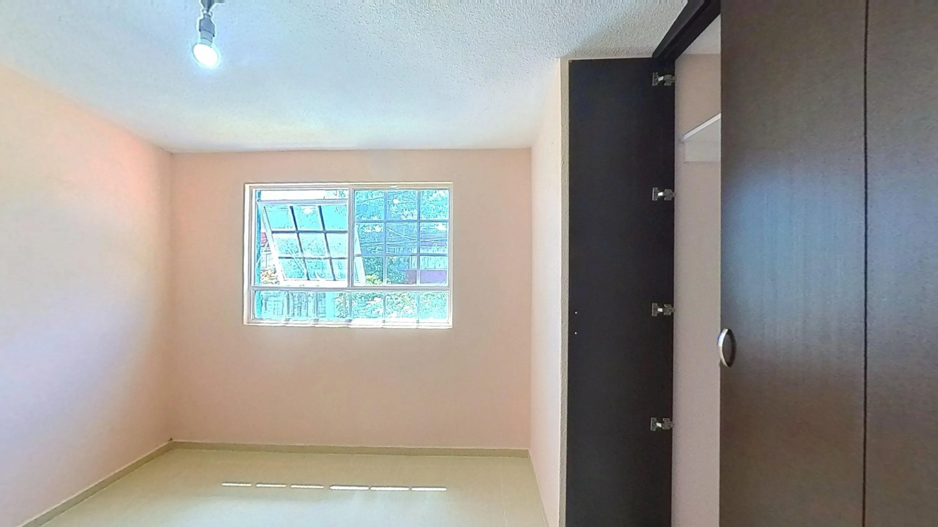 Amplísima casa en esquina en fraccionamiento seguro - 19