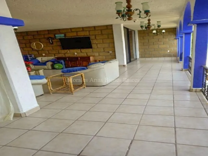 Casa a orilla del lago de Tequesquitengo - 4