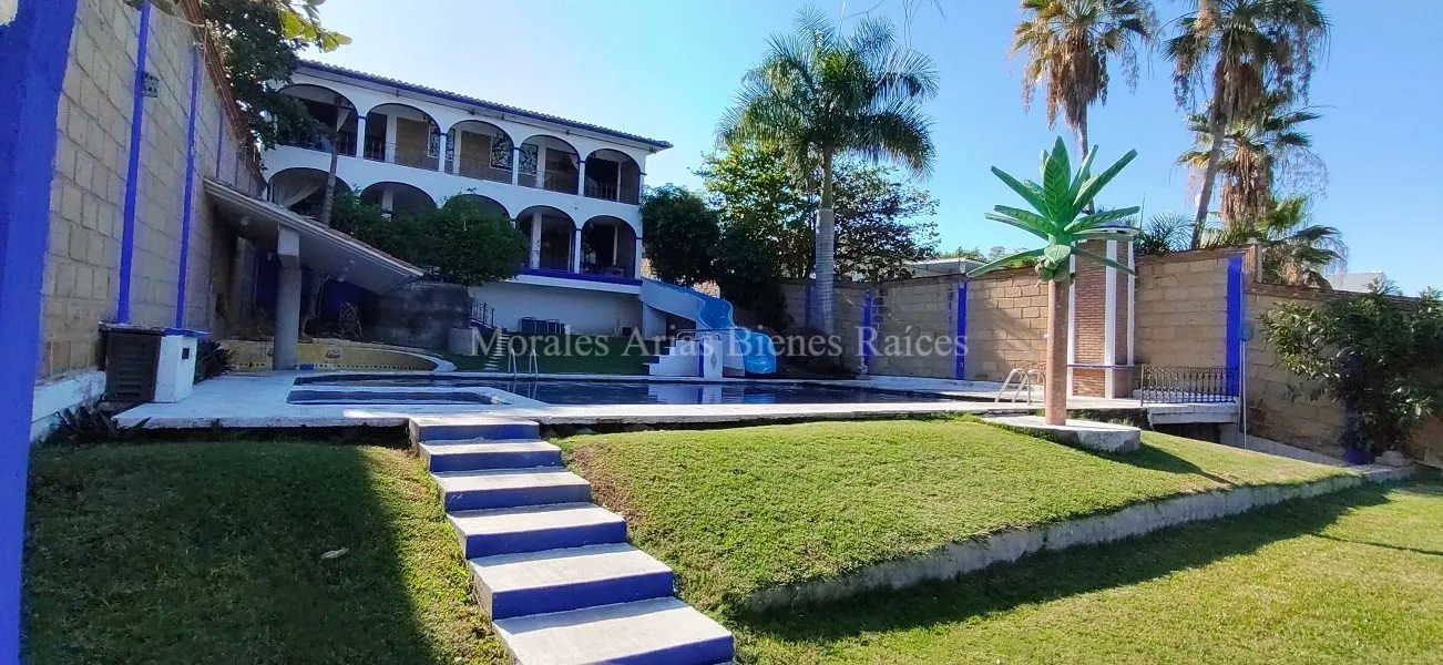 Casa a orilla del lago de Tequesquitengo - 13