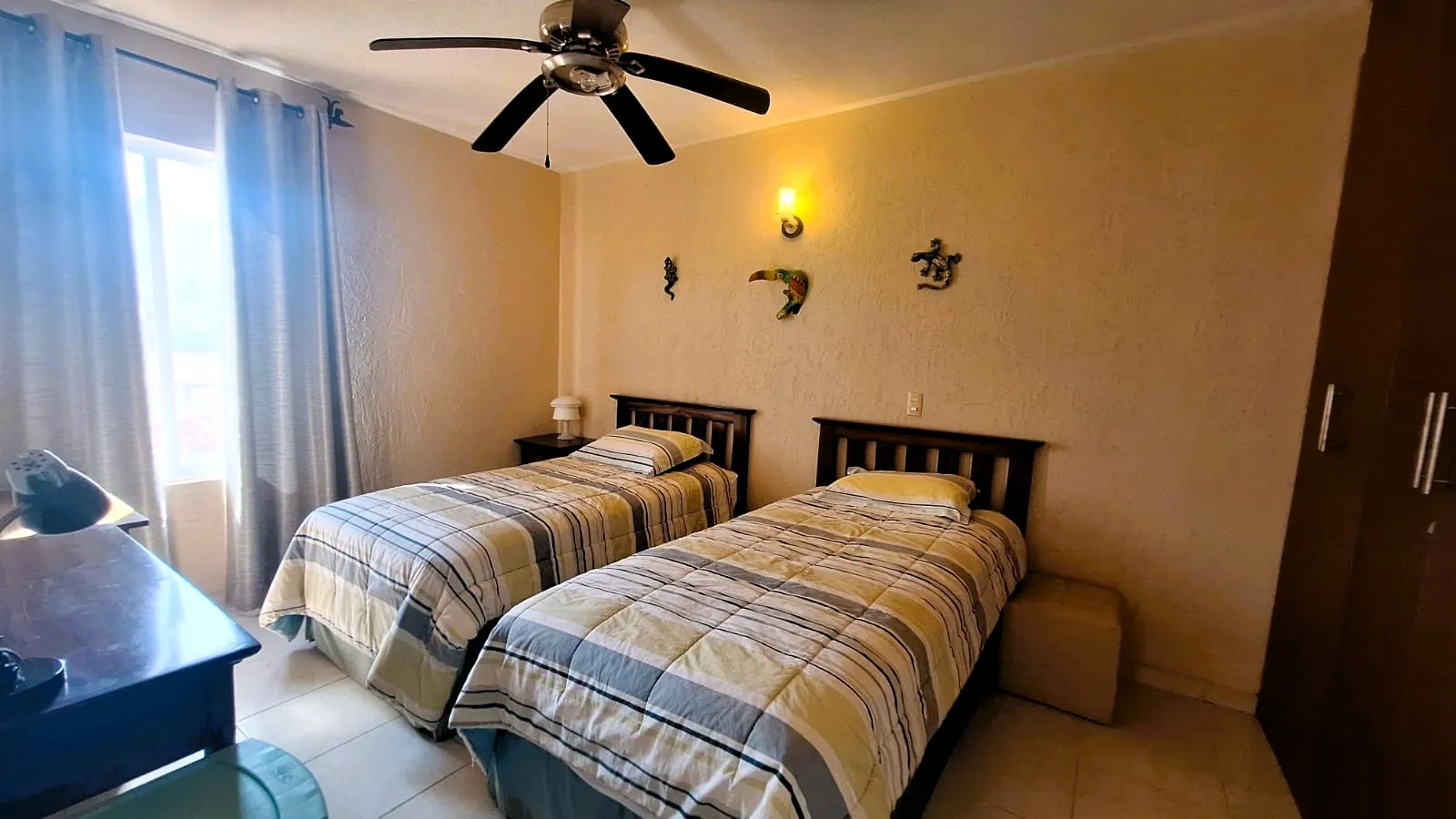 OPORTUNIDAD DE INVERSIÓN- Casa con una recamara en la planta baja y un amplio patio – Villa Marina - 11