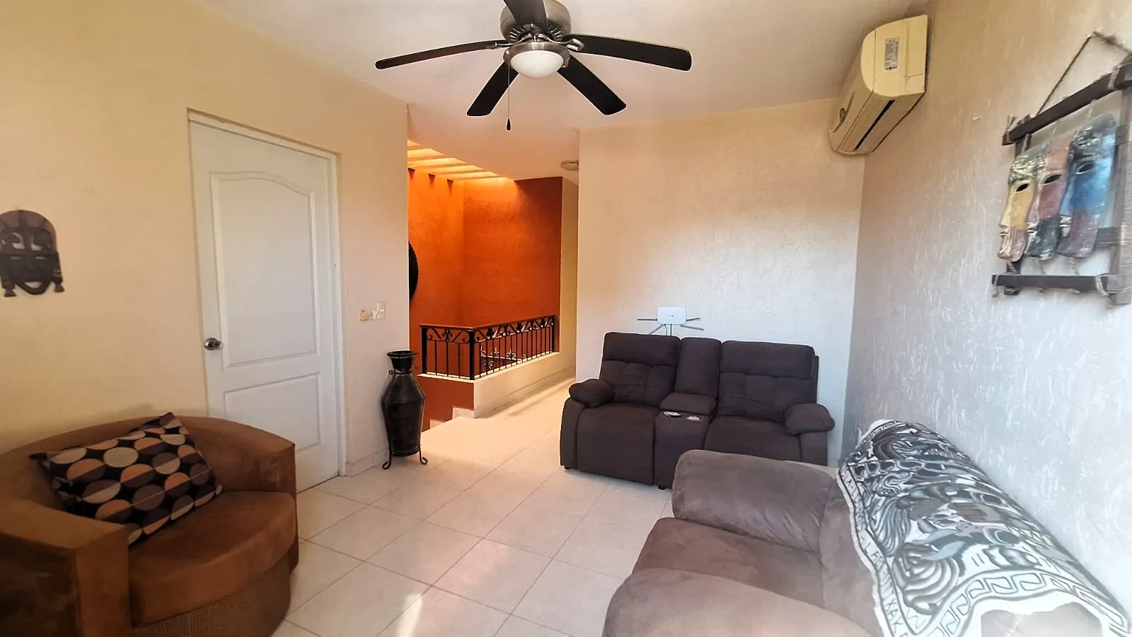 OPORTUNIDAD DE INVERSIÓN- Casa con una recamara en la planta baja y un amplio patio – Villa Marina - 9