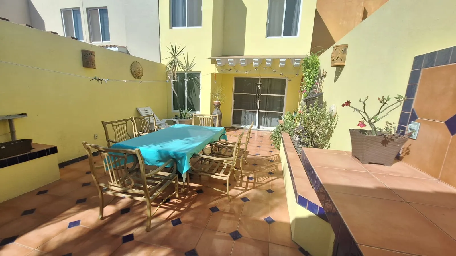 OPORTUNIDAD DE INVERSIÓN- Casa con una recamara en la planta baja y un amplio patio – Villa Marina - 16